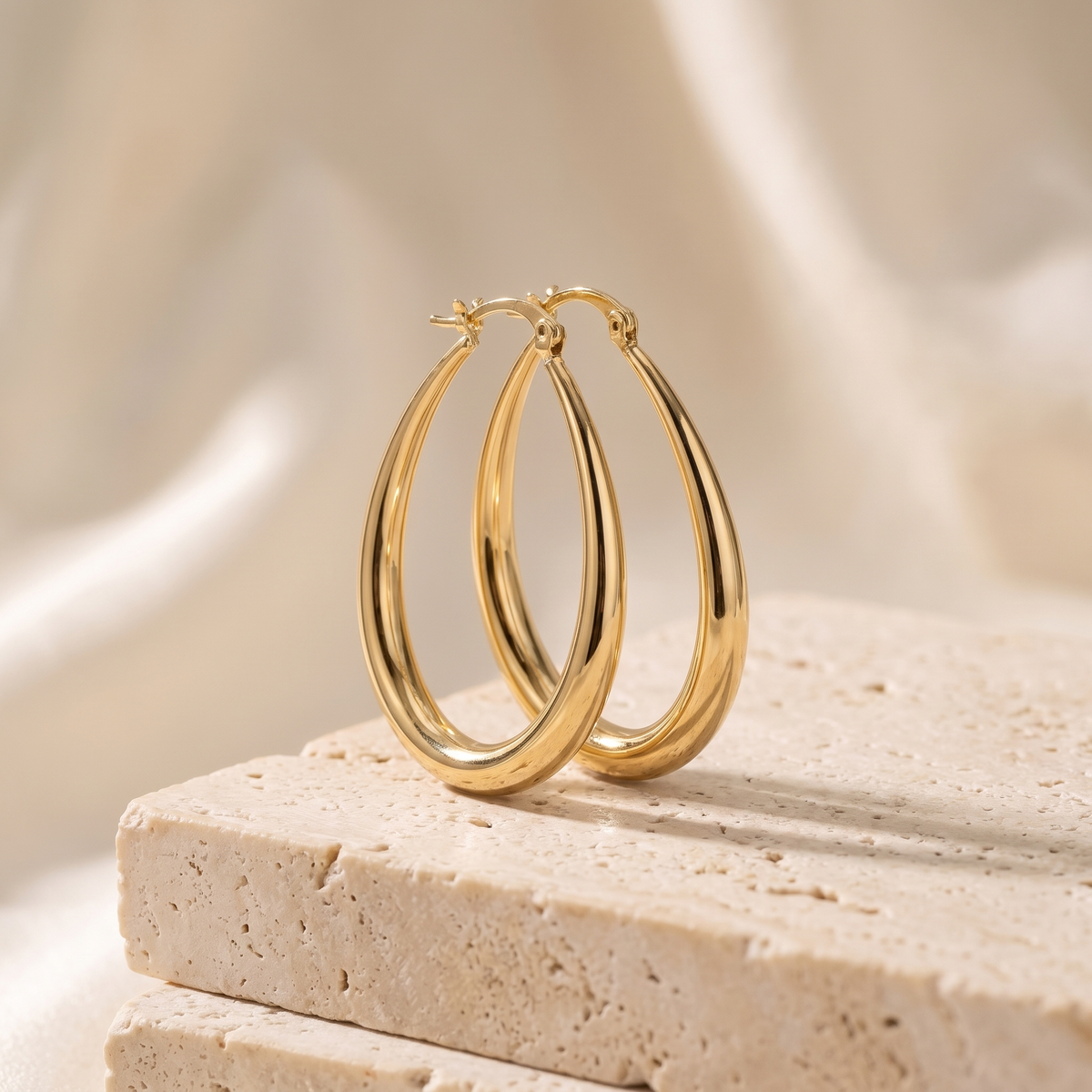 Martina - Vintage Gold Earrings
